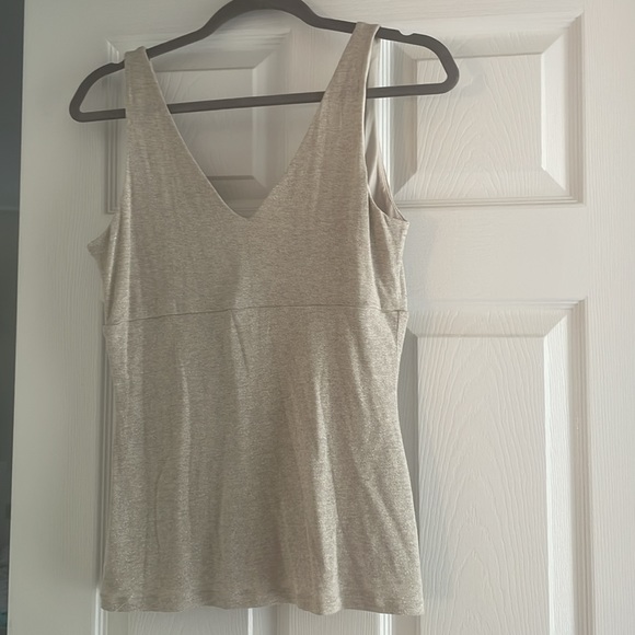 *SALE* White House Black Market Tank - Picture 4 of 7